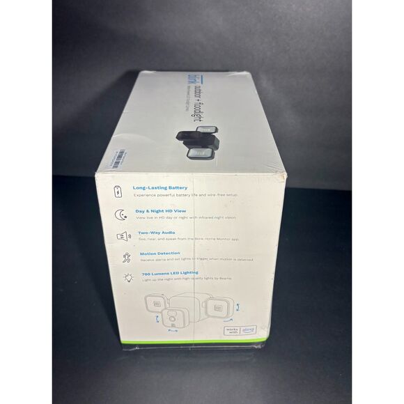 Blink Outdoor + Floodlight Camera Battery LED 700 Lumens New Sealed - Picture 2 of 4